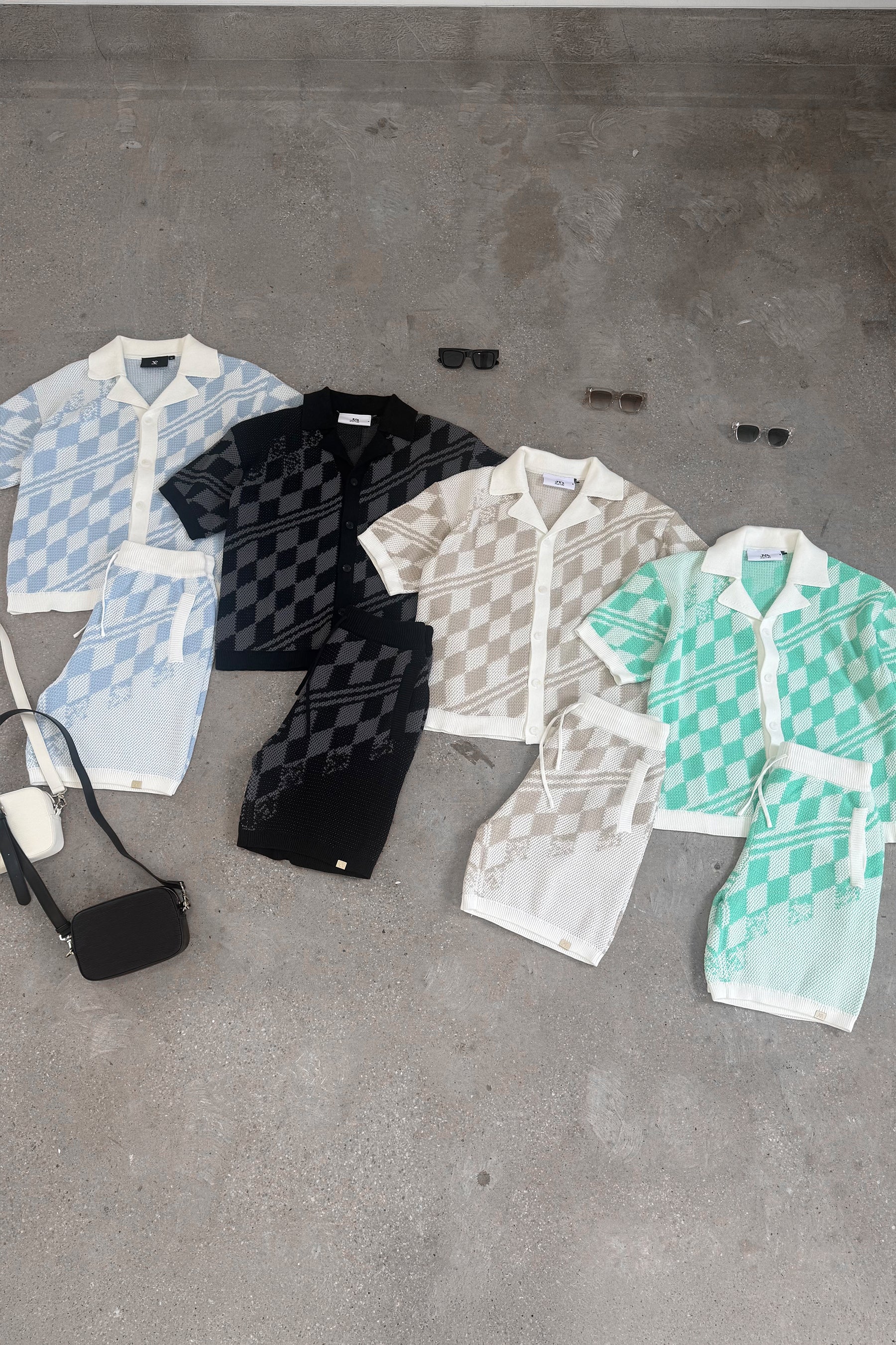 Thumbnail 11
